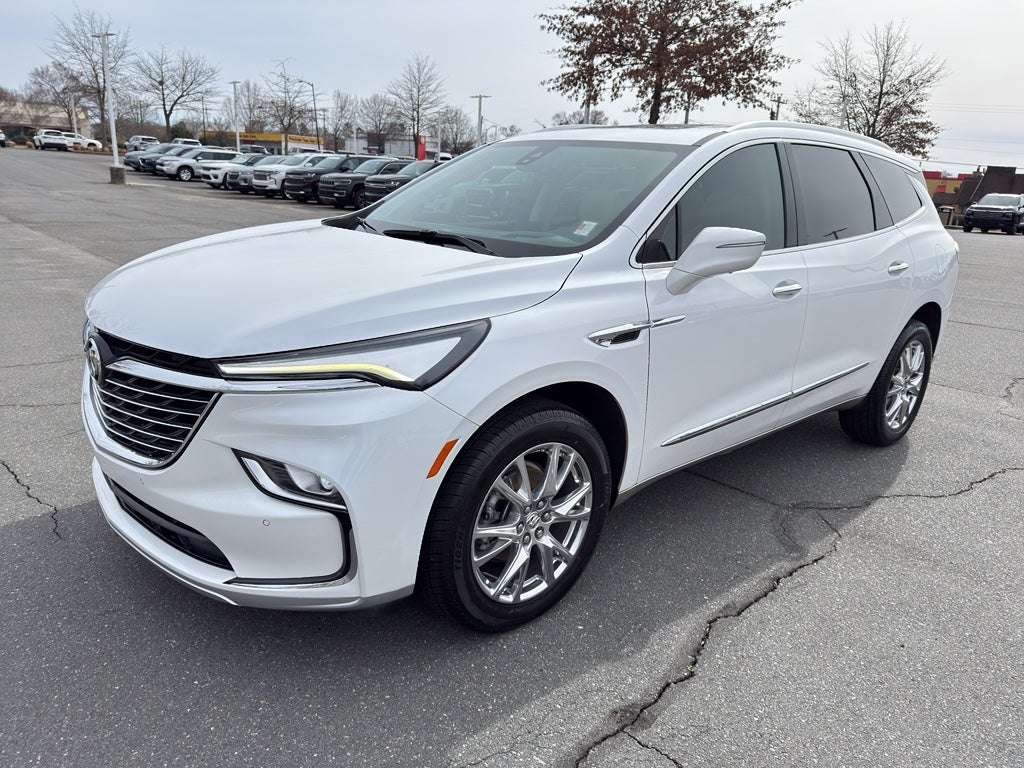 2023 Buick Enclave Premium