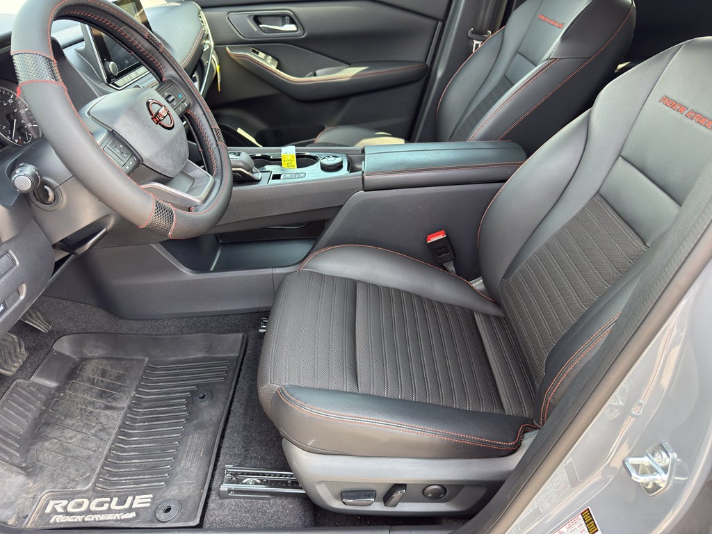 2025 Nissan Rogue Rock Creek