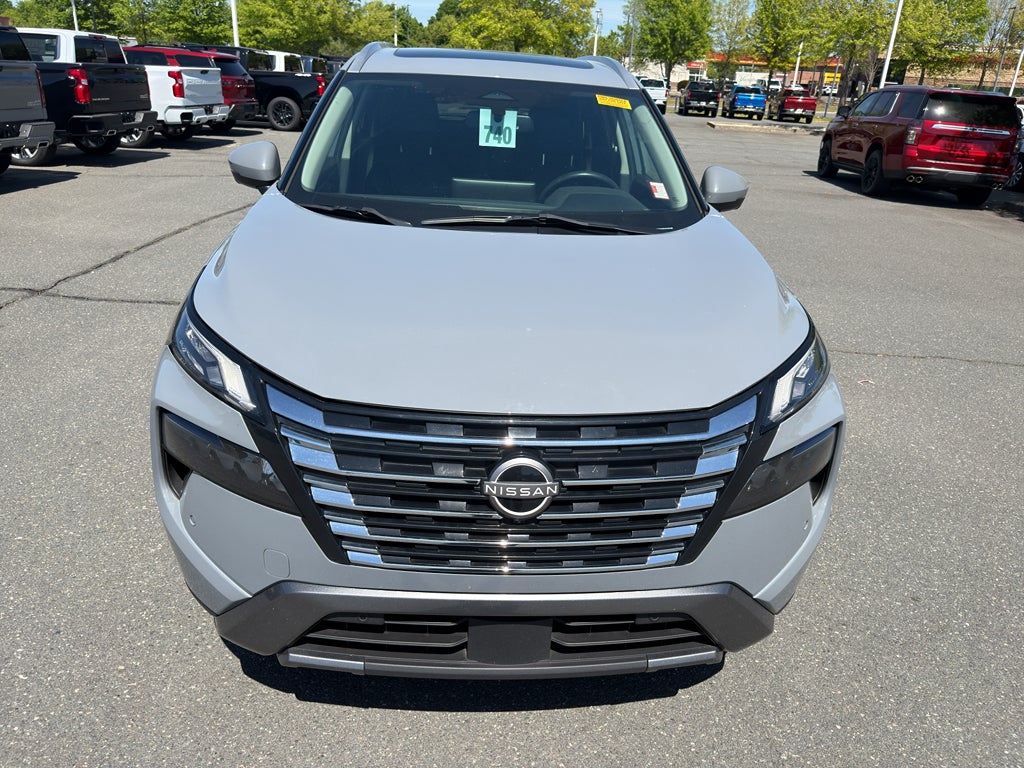 2024 Nissan Rogue SL