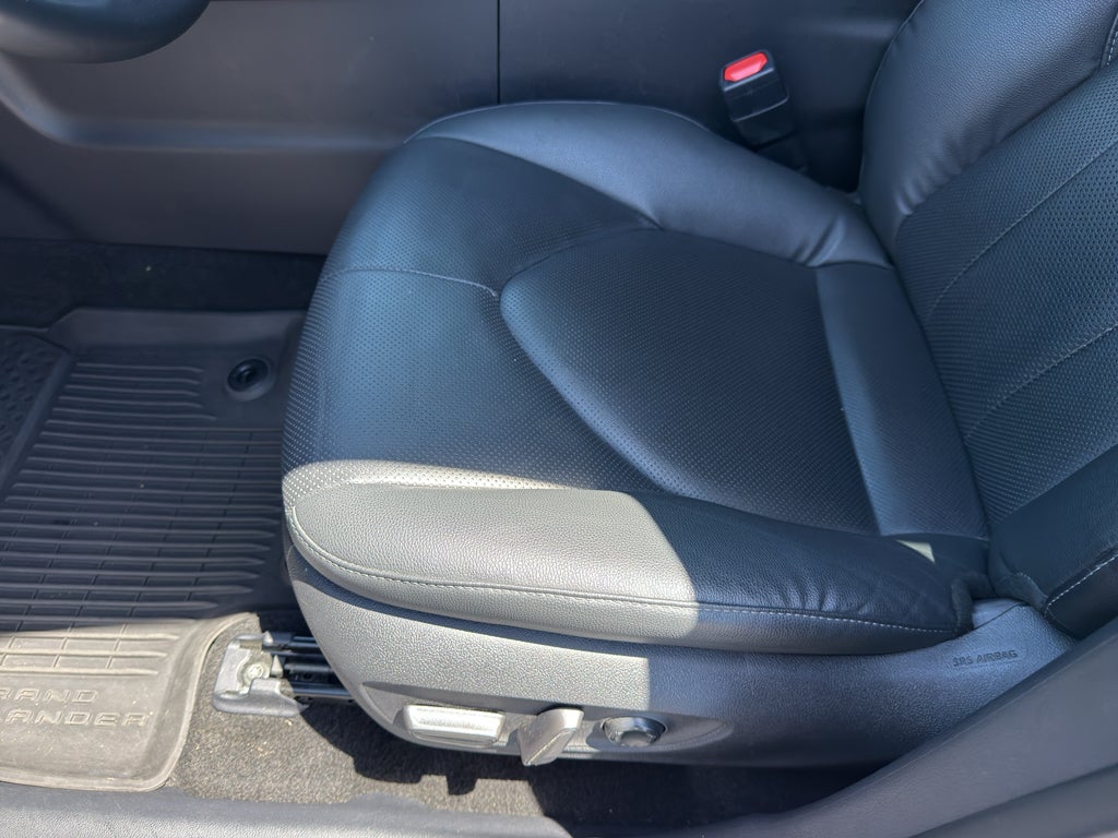 2025 Toyota Grand Highlander Hybrid XLE