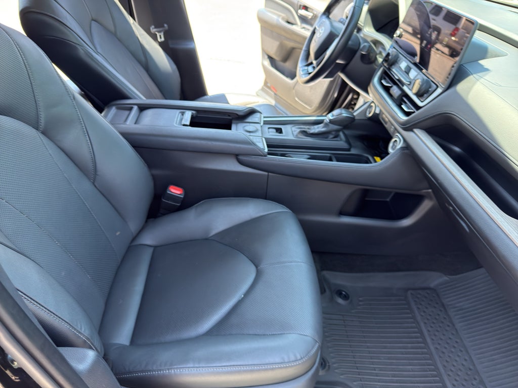 2025 Toyota Grand Highlander Hybrid XLE