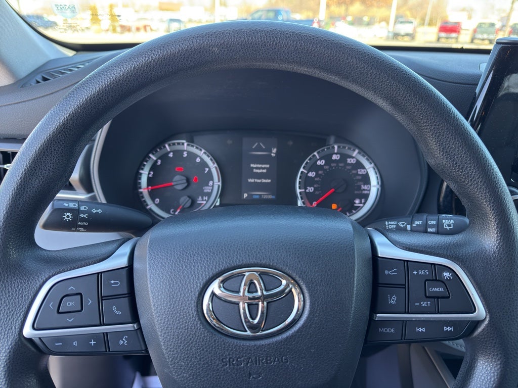 2022 Toyota Highlander L