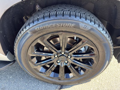 2022 Toyota Highlander L