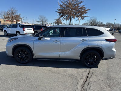 2022 Toyota Highlander L
