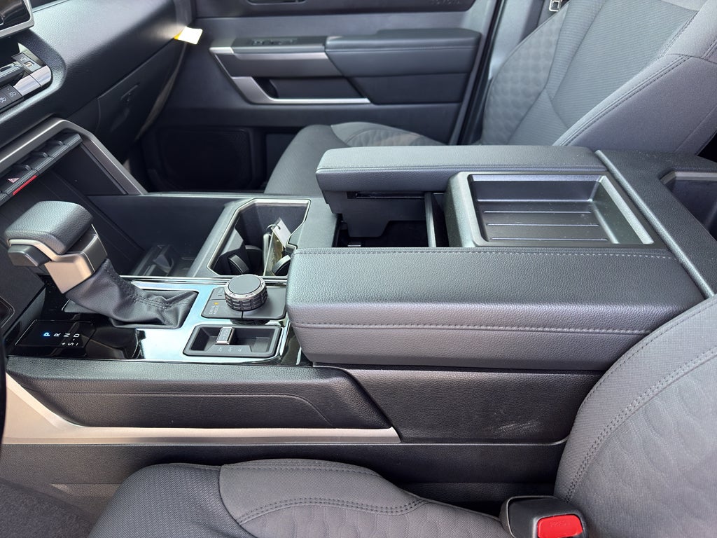 2023 Toyota Tundra 4WD SR5