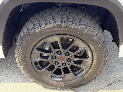 2023 Toyota Tundra 4WD SR5