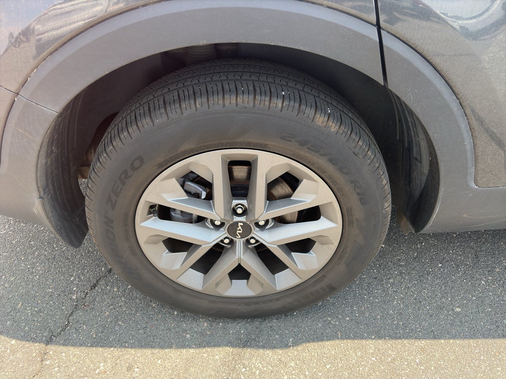 2023 Kia Telluride LX
