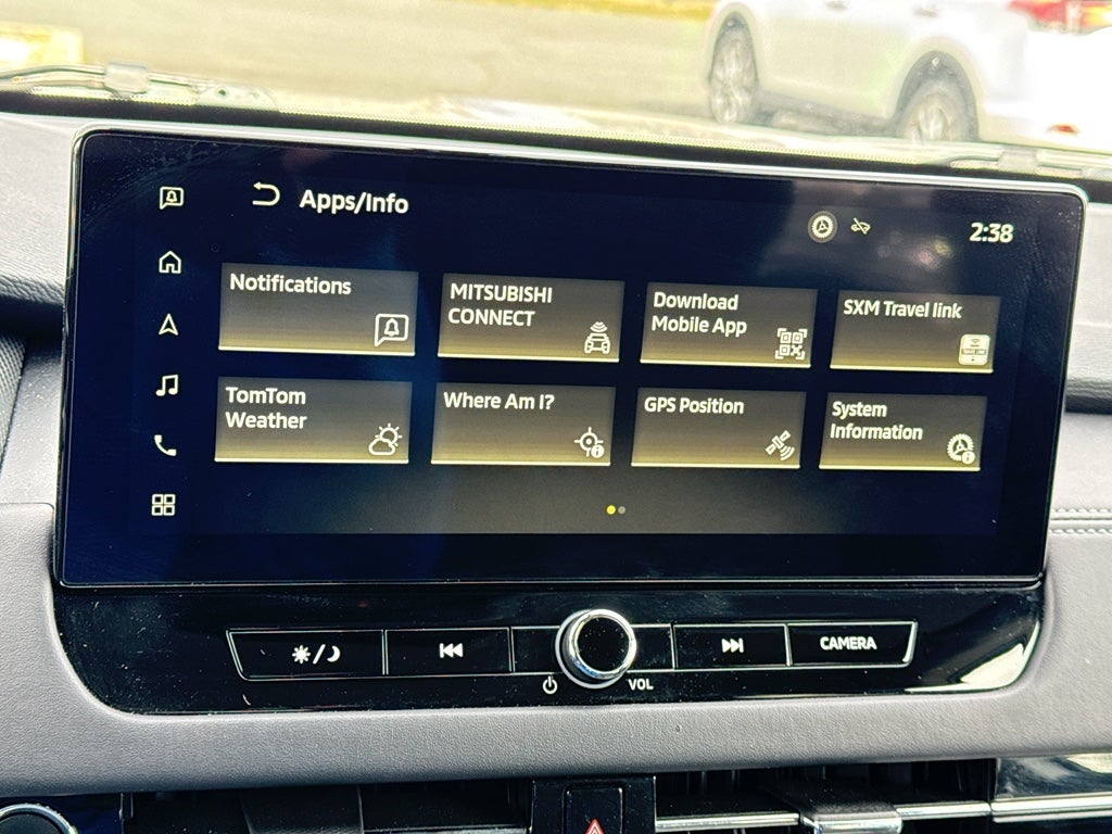 2025 Mitsubishi Outlander ES