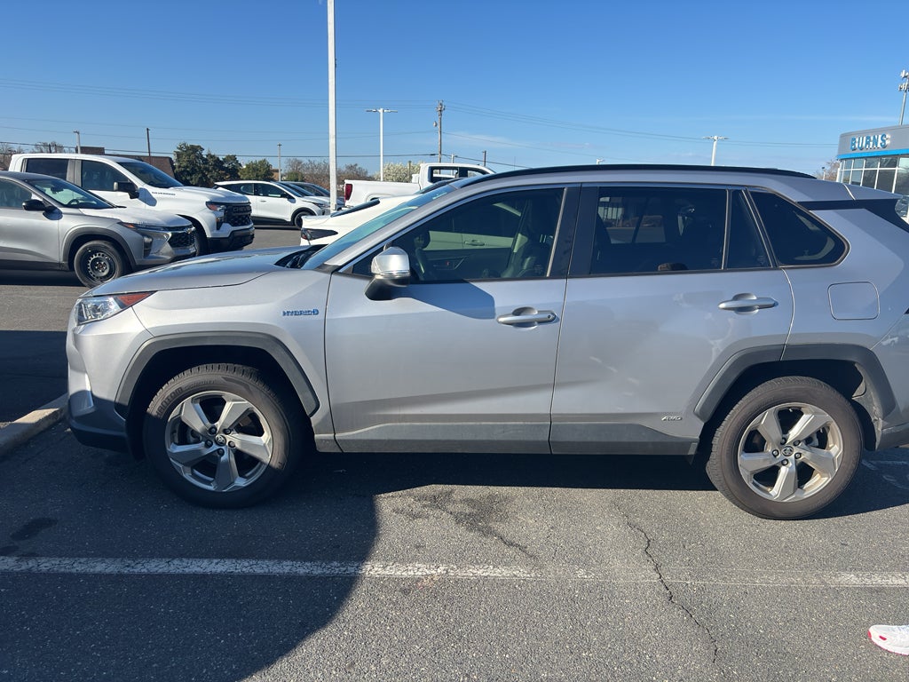 2021 Toyota RAV4 Hybrid LE