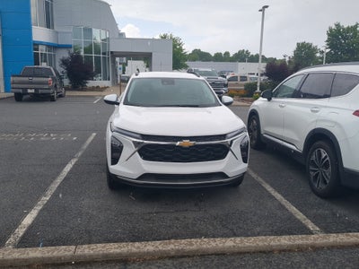 2025 Chevrolet Trax LT