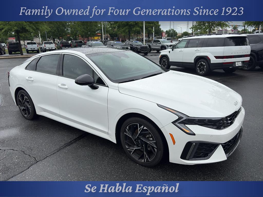 2025 Kia Optima GT-Line AWD's photo