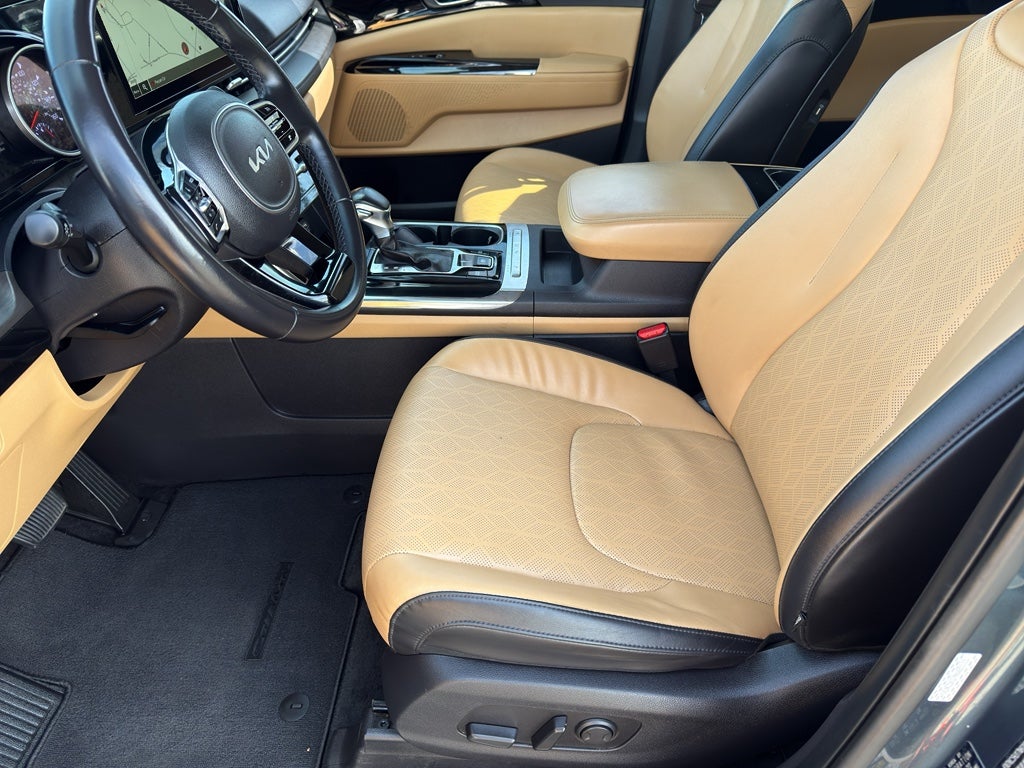 2022 Kia Carnival EX