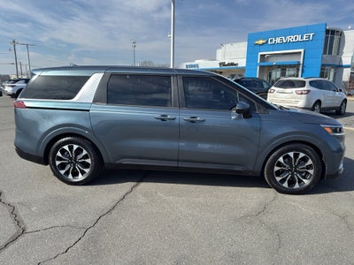 2022 Kia Carnival EX