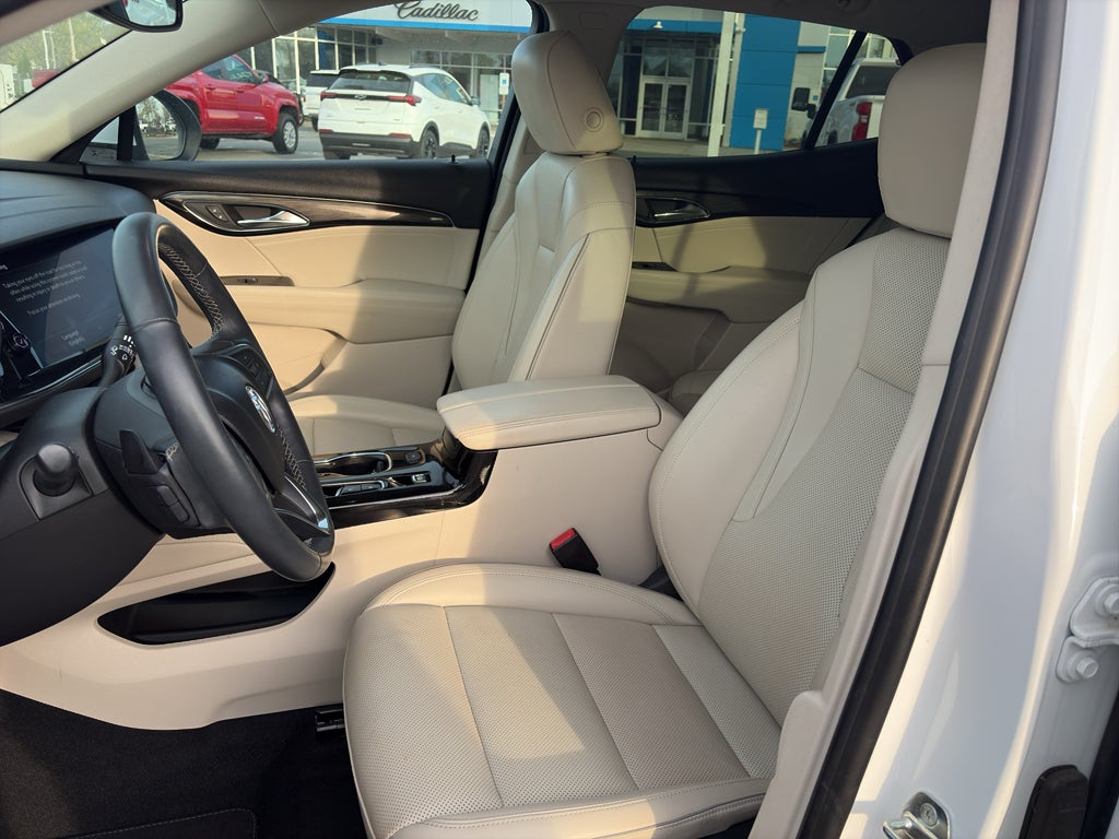 2022 Buick Envision Essence